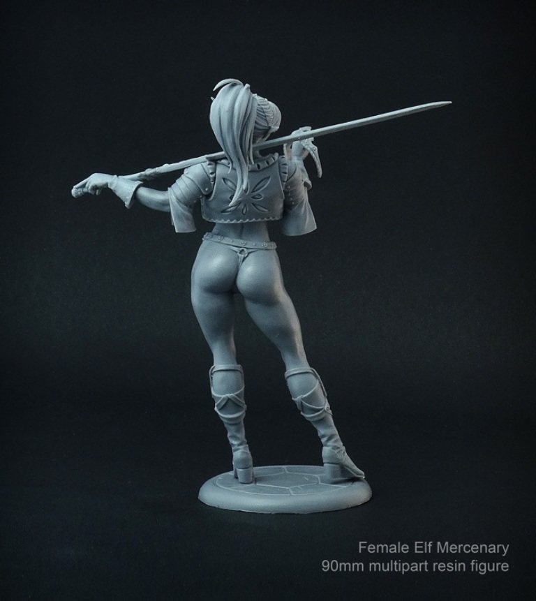 Brother Vinni 90mm Female Elf Mercenary