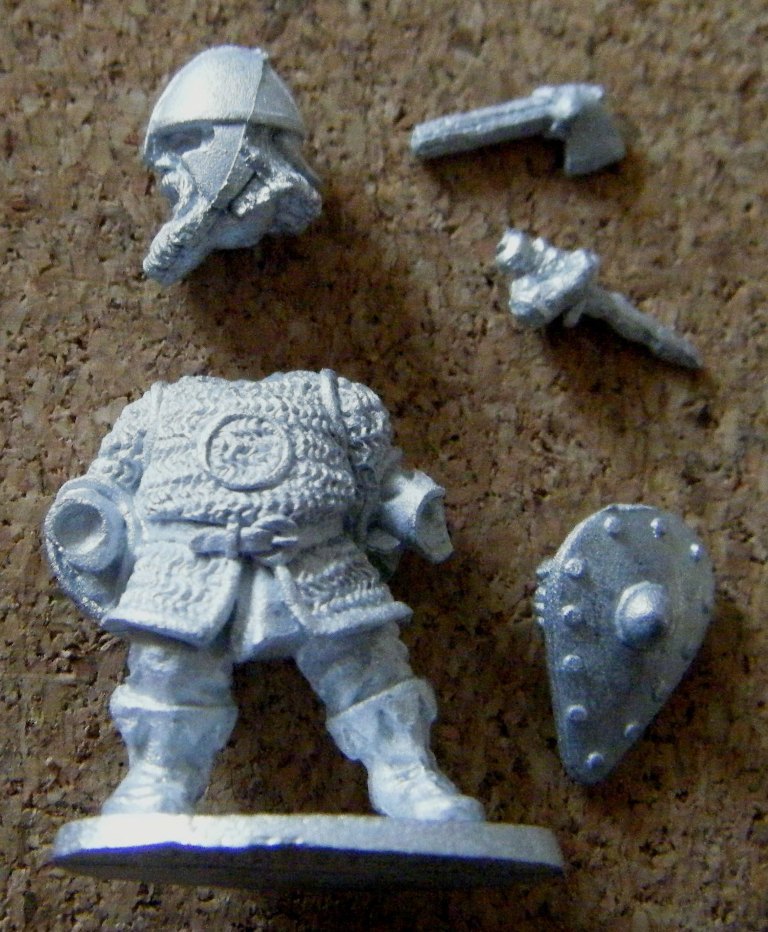 Denizen Miniatures Dwarf Wearing Chain Mail With Sword