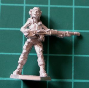 Denizen Miniatures 25mm Female Trooper with Smart Gun