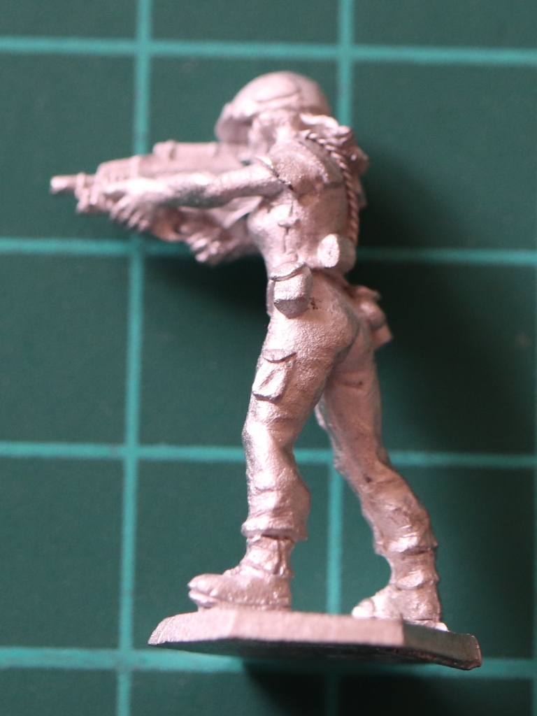 Denizen Miniatures 25mm Female Trooper Firing ACR (Adaptive Combat Rifle)