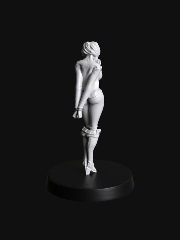 Manufaktura Miniatures Naked Big Breasted Female with Hands Tied