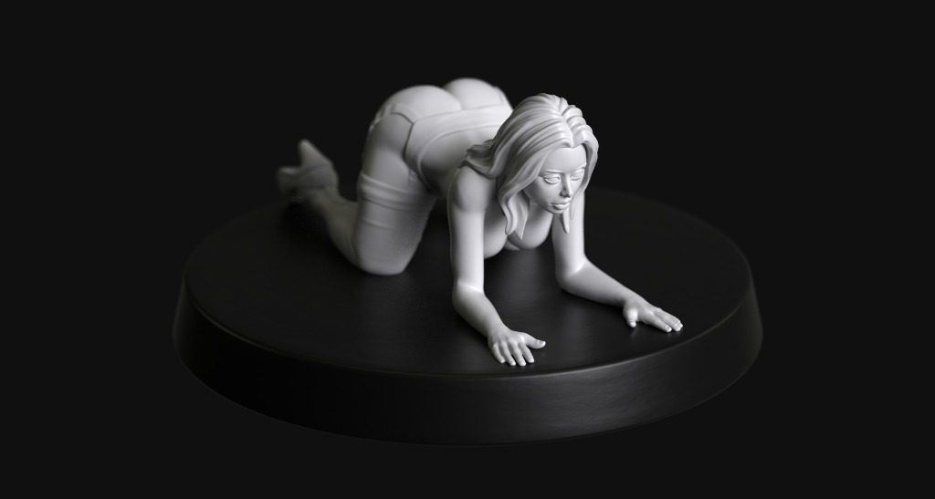 Manufaktura Miniatures Female Submissive on Hands and Knees Wearing Shoes