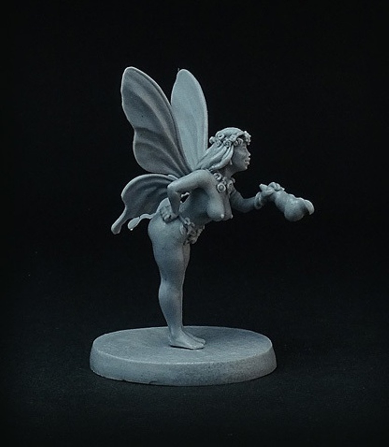 Brother Vinni Miniatures 28mm Topless Fairy