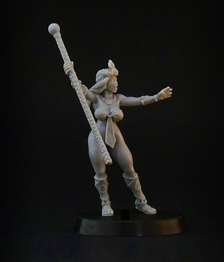 Brother Vinni Miniatures 28mm Princess of Oro Fantasy Mage, Sorceress, Witch