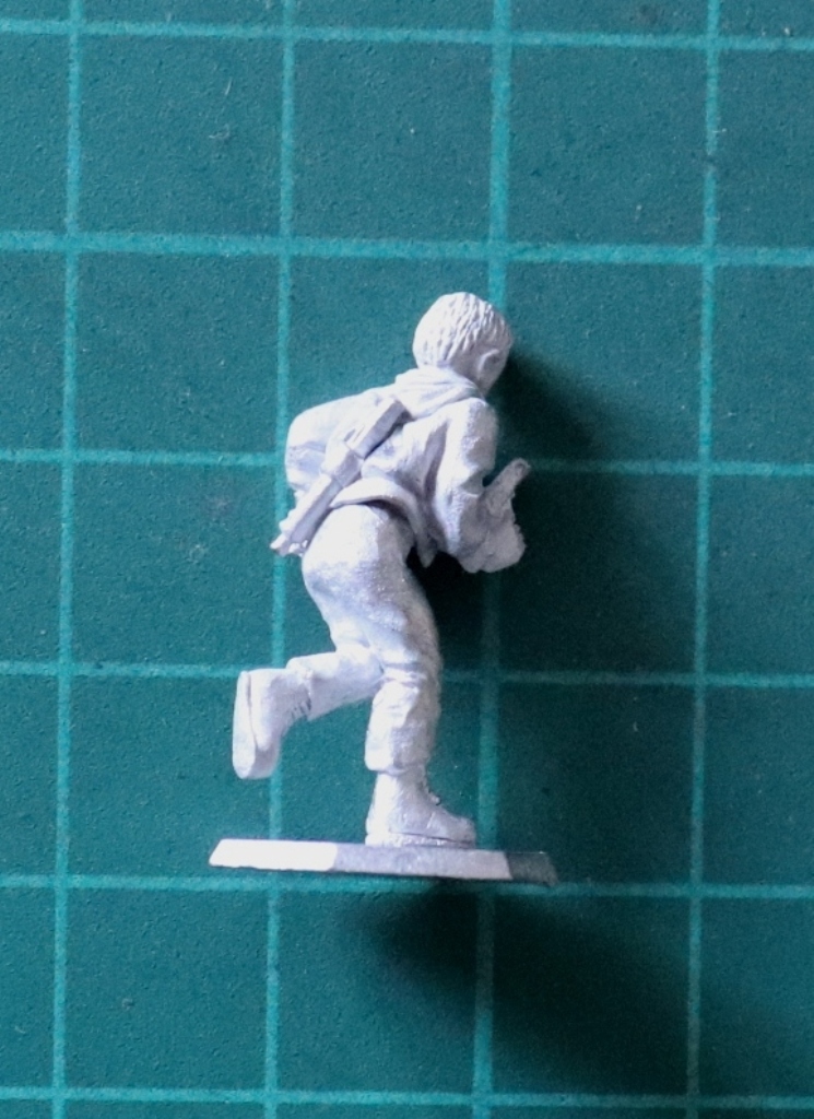 Denizen Miniatures 25mm Adventurer Running with Drawn Pistol and Rifle Slung on his Back